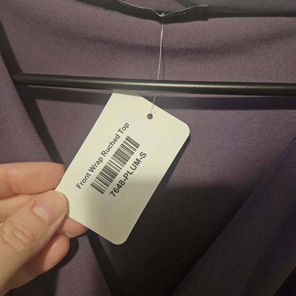 Front Wrap Ruched Top - Picture 5 of 7